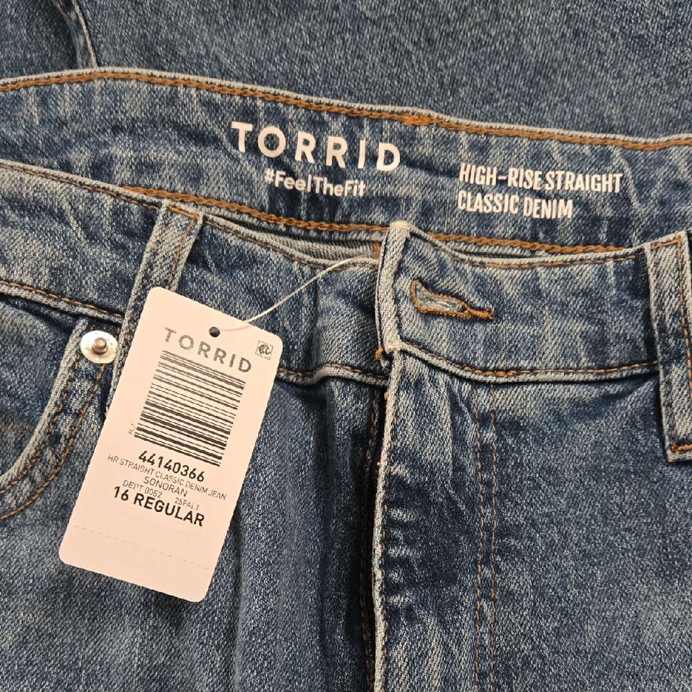 Torrid Classic Denim High-Rise Jeans NWT Size 16